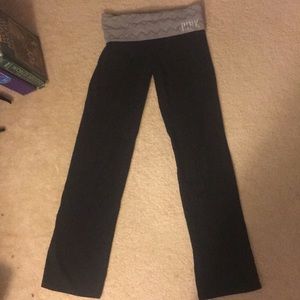 Victoria’s Secret PINK boot cut yoga pants